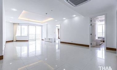 For sale 2 bedrooms condo in Jomtien, Pattaya
