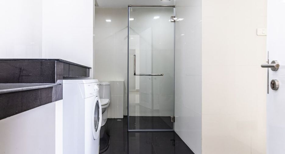 For sale 2 bedrooms condo in Jomtien, Pattaya