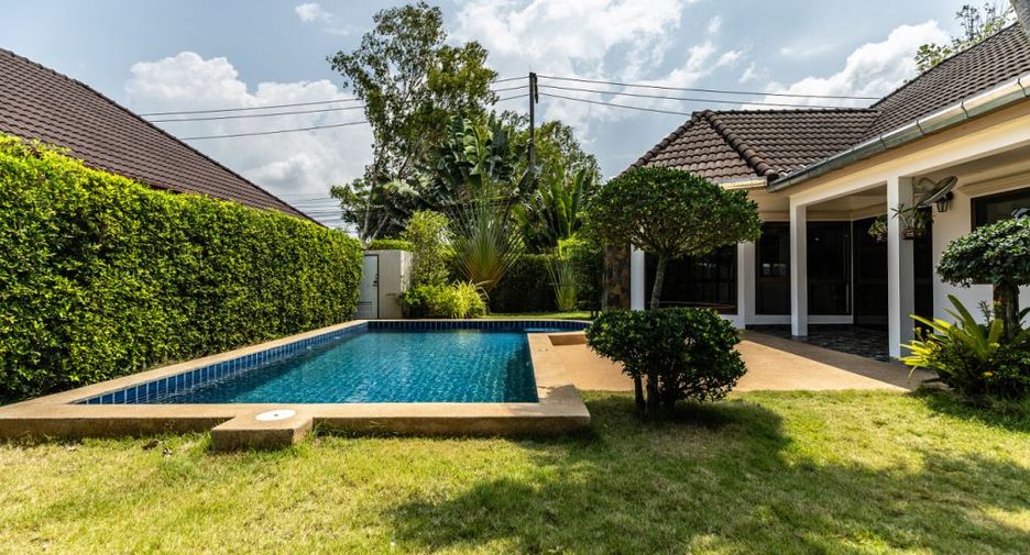 For sale 2 bedrooms house in East Pattaya, Pattaya