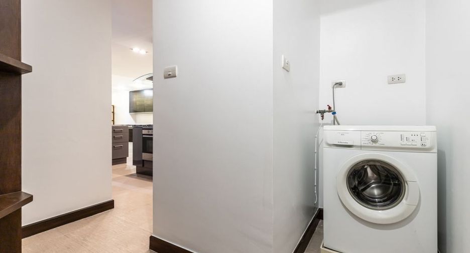 For sale 3 bedrooms condo in Jomtien, Pattaya