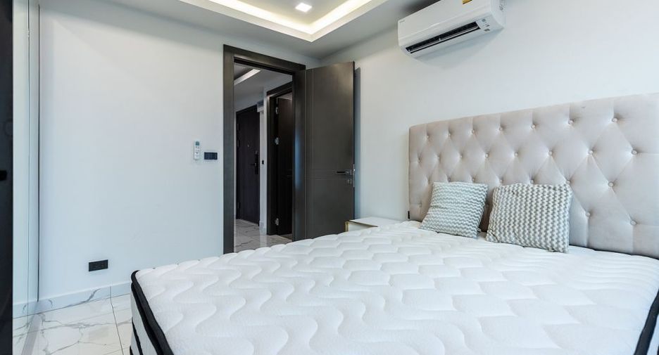 For sale 2 bedrooms condo in South Pattaya, Pattaya