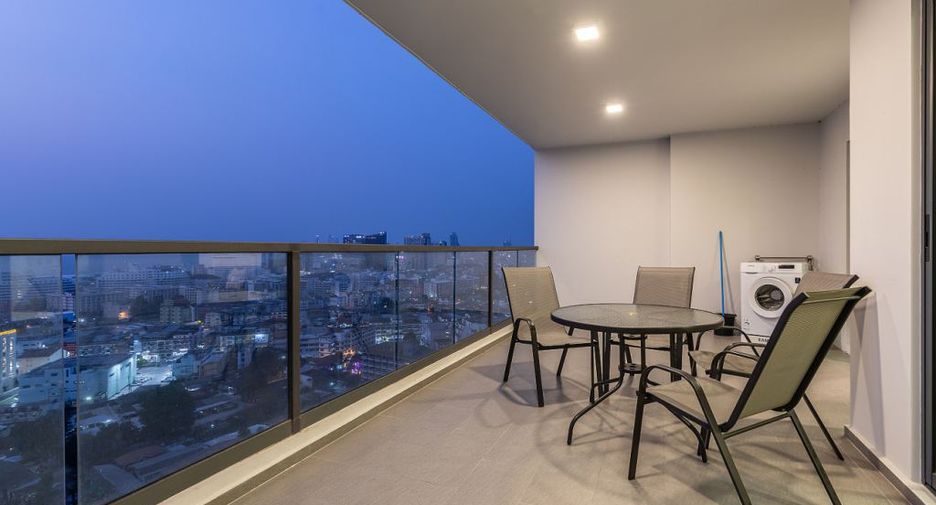 For sale 2 bedrooms condo in South Pattaya, Pattaya