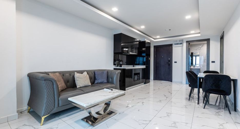 For sale 2 bedrooms condo in South Pattaya, Pattaya