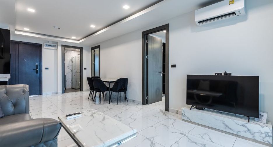 For sale 2 bedrooms condo in South Pattaya, Pattaya