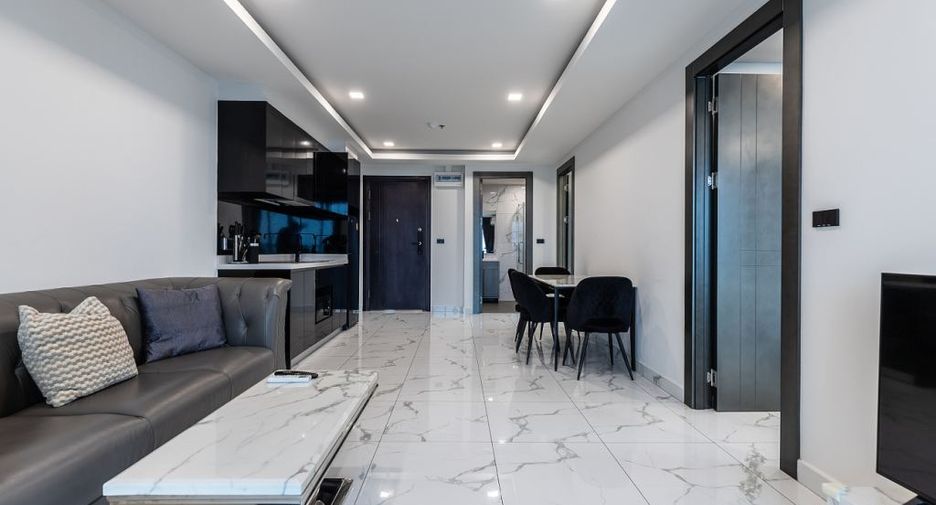 For sale 2 bedrooms condo in South Pattaya, Pattaya