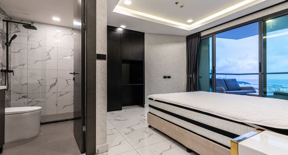 For sale 2 bedrooms condo in South Pattaya, Pattaya