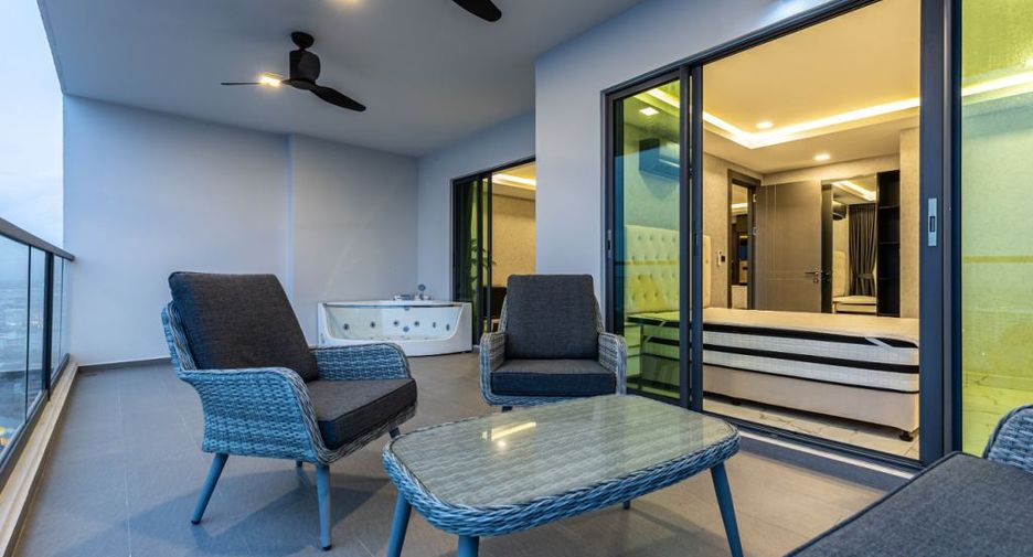 For sale 2 bedrooms condo in South Pattaya, Pattaya