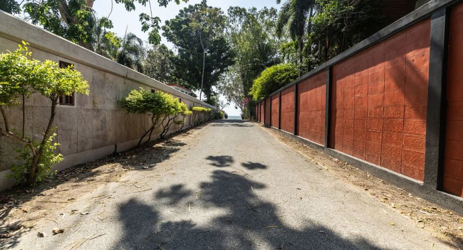 For sale land in Sattahip, Chonburi