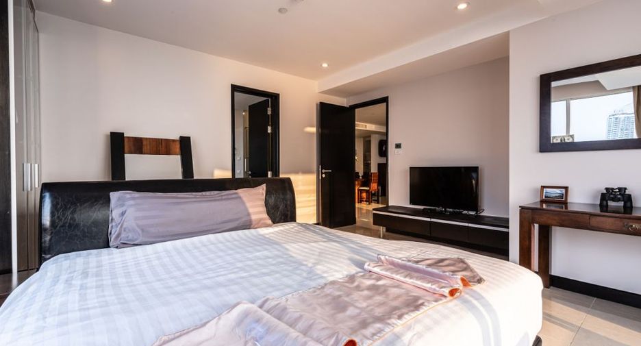 For sale 2 bedrooms condo in Jomtien, Pattaya