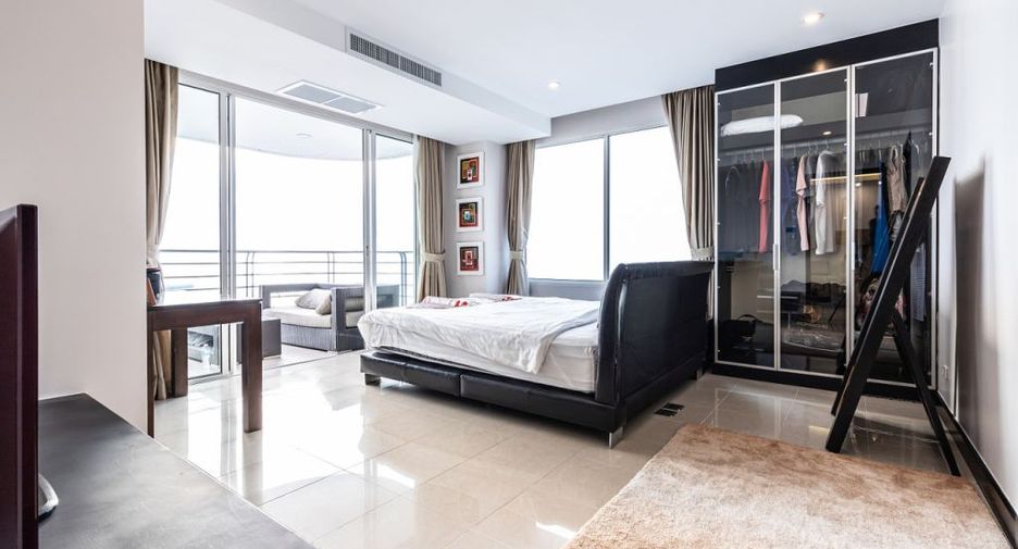 For sale 2 bedrooms condo in Jomtien, Pattaya