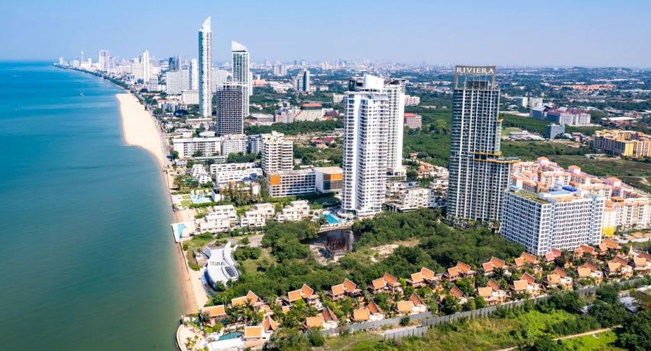 For sale 2 bedrooms condo in Jomtien, Pattaya