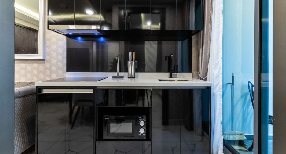 For rent 2 bedrooms condo in South Pattaya, Pattaya