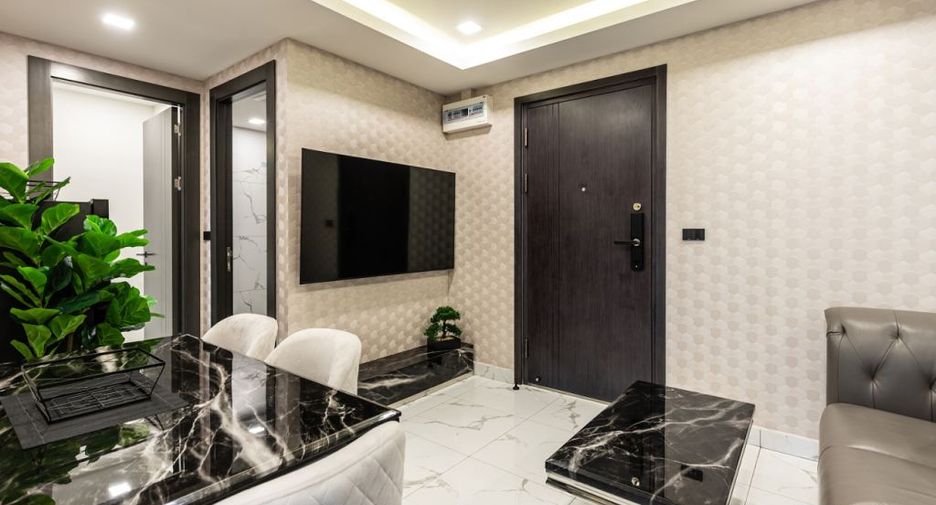 For rent 2 bedrooms condo in South Pattaya, Pattaya