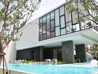 À louer 8 chambres maison à Bang Kapi, Bangkok