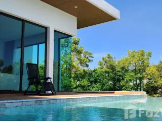 For sale 3 bedrooms villa in Mueang Phuket, Phuket
