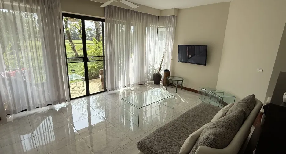 For sale 1 Beds condo in Thalang, Phuket