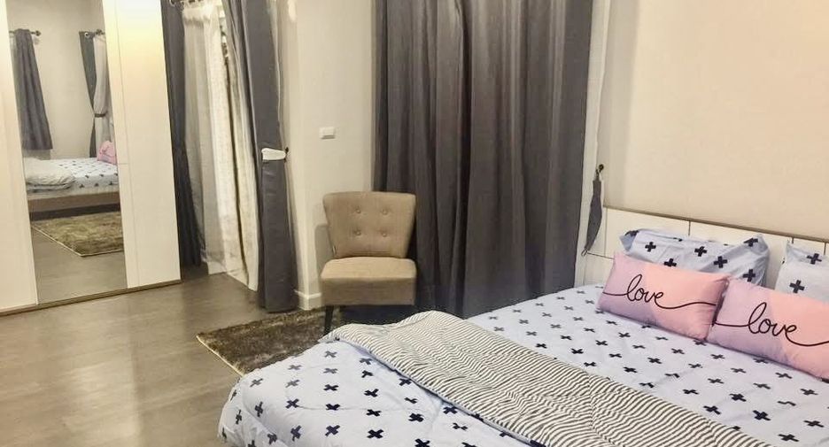 For rent 4 bedrooms house in Mueang Phuket, Phuket