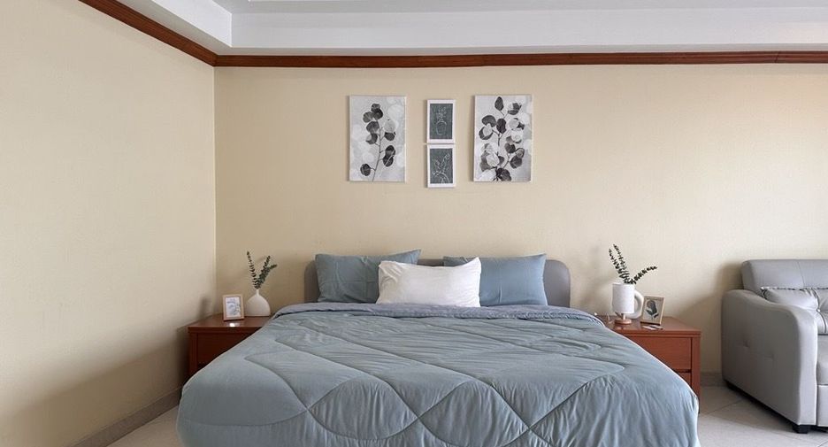 For sale and for rent studio condo in Bang Lamung, Chonburi