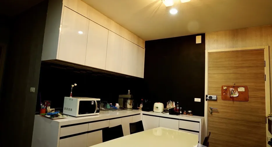 For sale 2 bedrooms condo in Khlong San, Bangkok