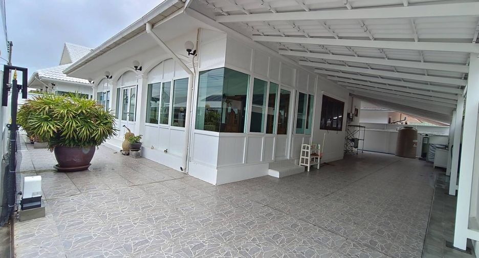 For rent 2 bedrooms house in Hua Hin, Prachuap Khiri Khan