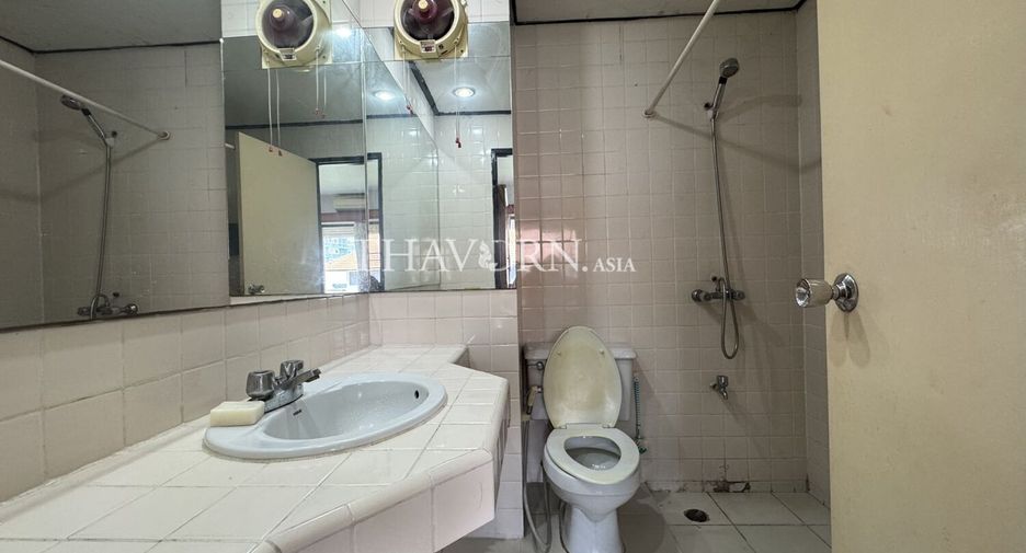 For sale studio condo in South Pattaya, Pattaya