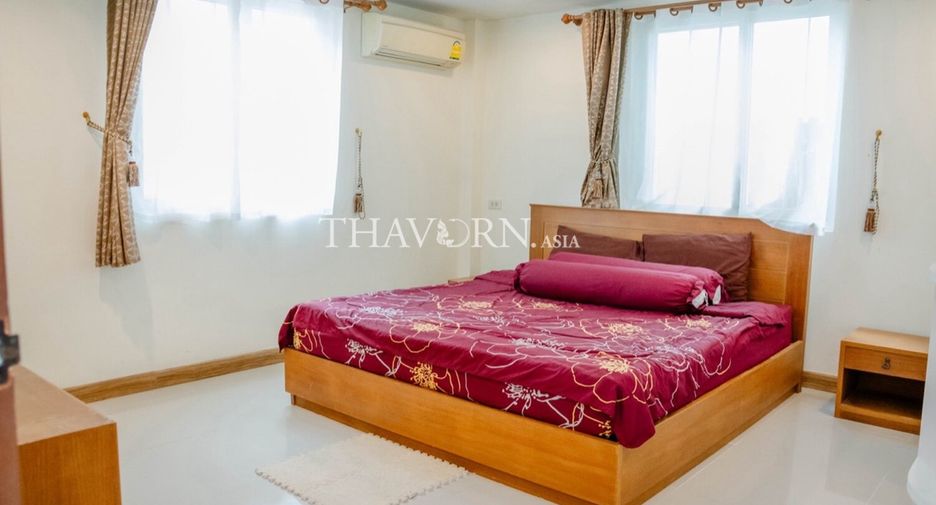 For sale 6 bedrooms house in East Pattaya, Pattaya