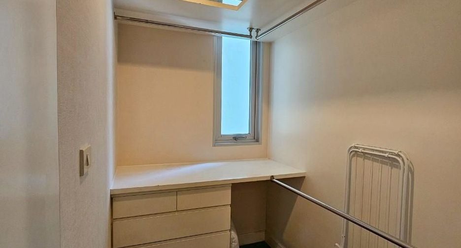 Condo en alquiler de 2 habitaciones en Pathum Wan, Bangkok