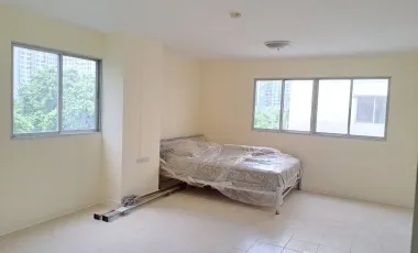 Condo en venta de estudio en Suan Luang, Bangkok
