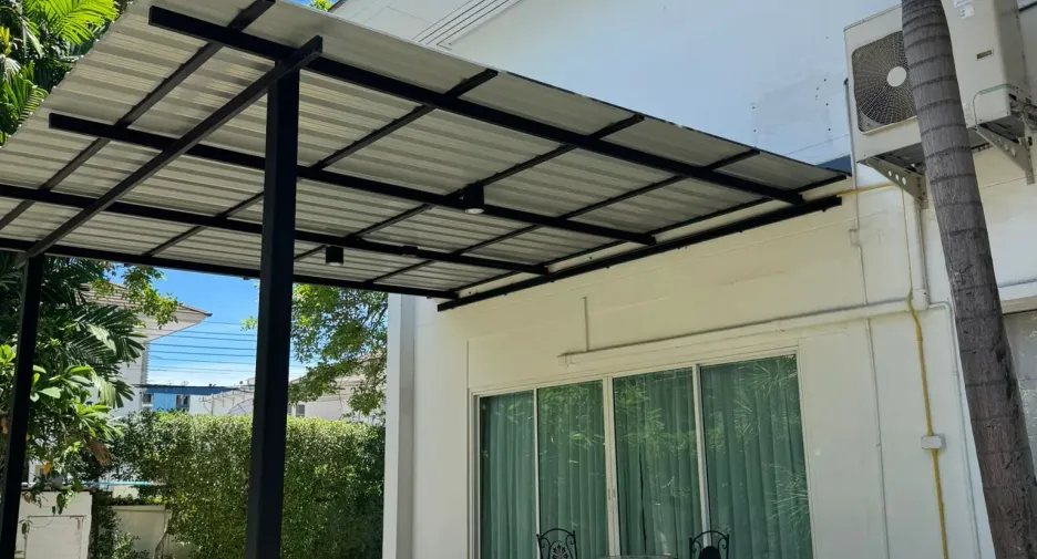 Casa en venta de 5 habitaciones en Suan Luang, Bangkok