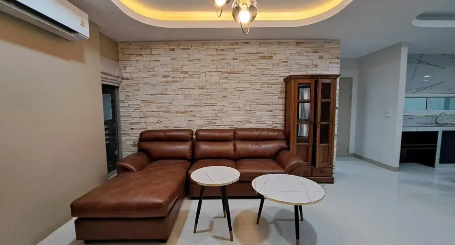 Casa en venta de 5 habitaciones en Suan Luang, Bangkok