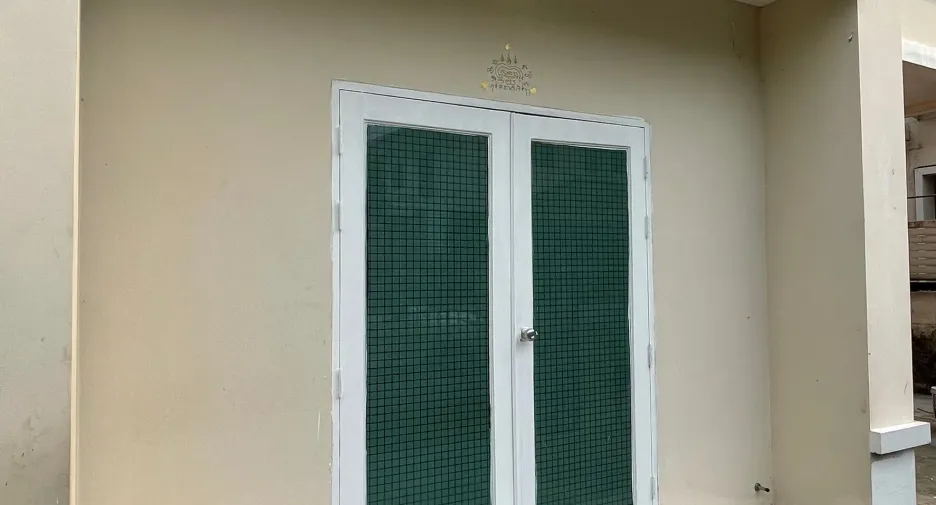 For rent 3 bedrooms house in Khlong Sam Wa, Bangkok