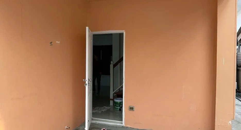 For rent 3 bedrooms house in Khlong Sam Wa, Bangkok