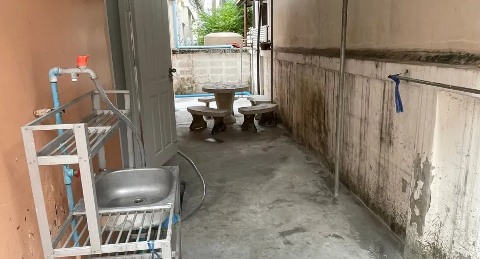 For rent 3 bedrooms house in Khlong Sam Wa, Bangkok