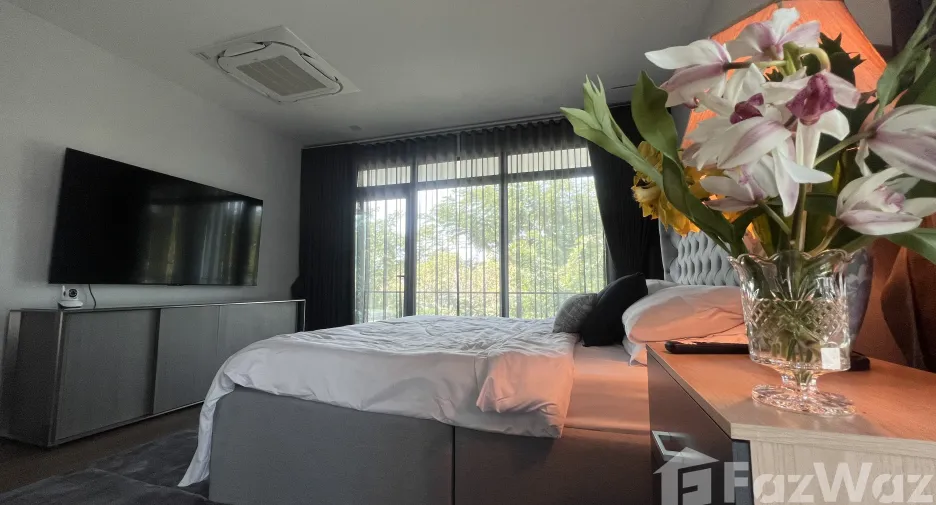 For sale and for rent 5 bedrooms house in Bang Phli, Samut Prakan