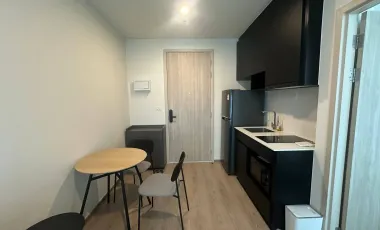 Condo en alquiler de 1 habitaciones en Huai Khwang, Bangkok