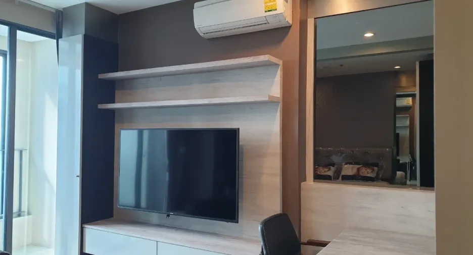 For rent 1 bed condo in Bang Rak, Bangkok