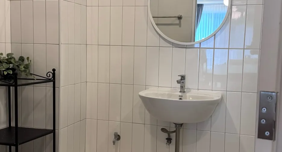 Gewerbefläche zum Kauf mit 2 Zimmer in Phra Khanong, Bangkok