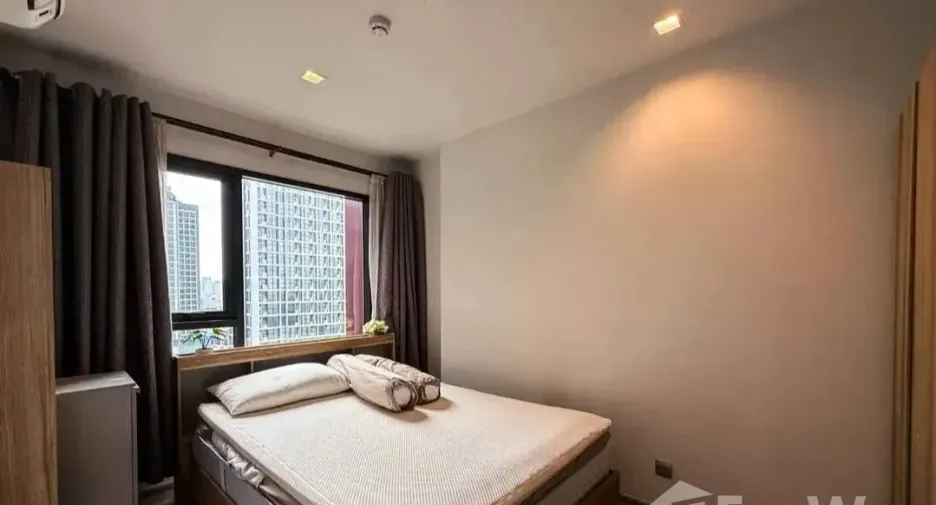For rent 1 bed condo in Huai Khwang, Bangkok