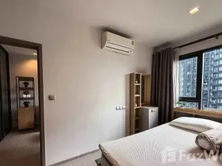À louer 1 chambre condo à Huai Khwang, Bangkok