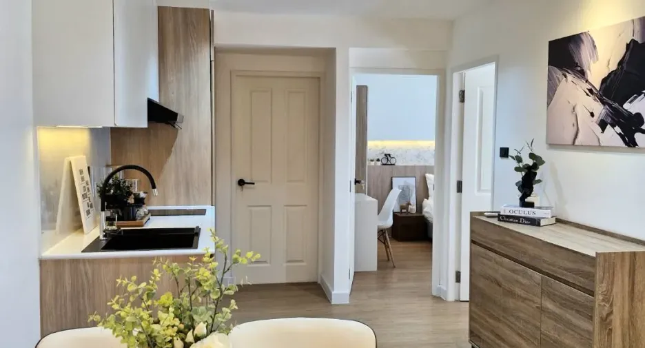For sale 2 bedrooms condo in Phra Khanong, Bangkok
