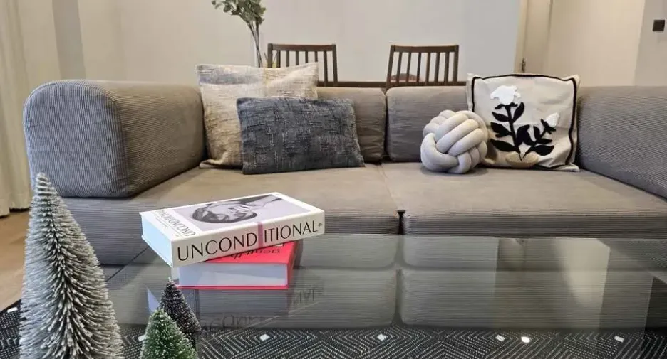 For rent 2 bedrooms condo in Pathum Wan, Bangkok