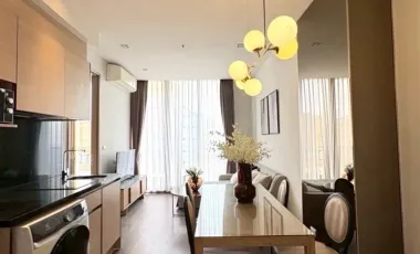 À vendre 2 chambres condo à Khlong Toei, Bangkok