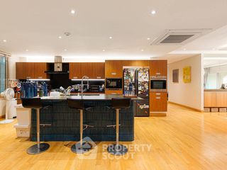 出售 4 卧室 公寓 在 Khlong Toei, 曼谷