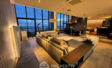 À vendre 2 chambres condo à Khlong Toei, Bangkok