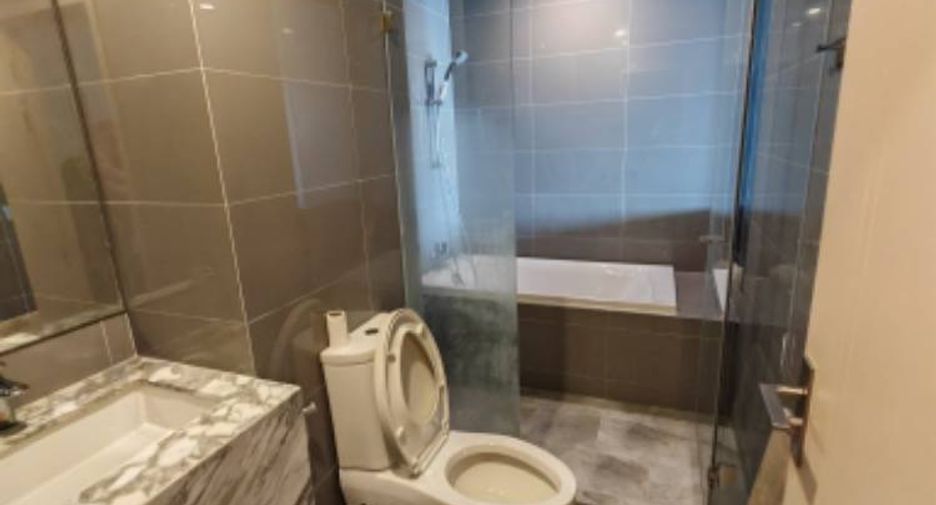 For rent 2 bedrooms condo in Pathum Wan, Bangkok
