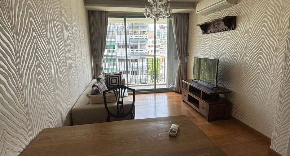 For rent 1 bed condo in Watthana, Bangkok