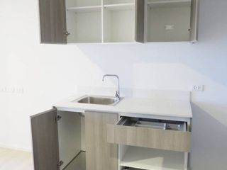 Wohnung zum Kauf mit 1 Zimmer in Bang Phli, Samut Prakan