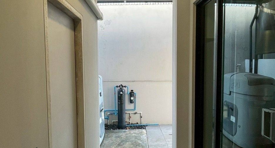 For sale 3 bedrooms townhouse in Bang Phli, Samut Prakan