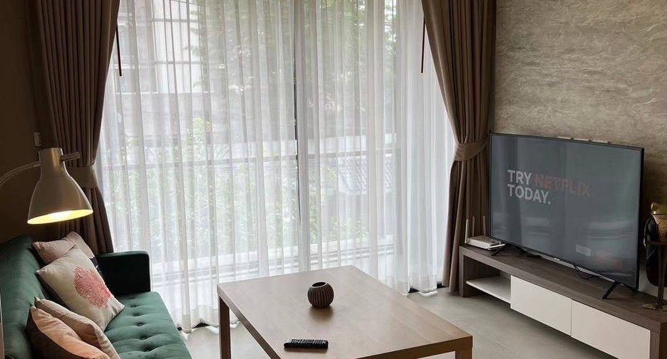 For sale 2 bedrooms condo in Khlong Toei, Bangkok