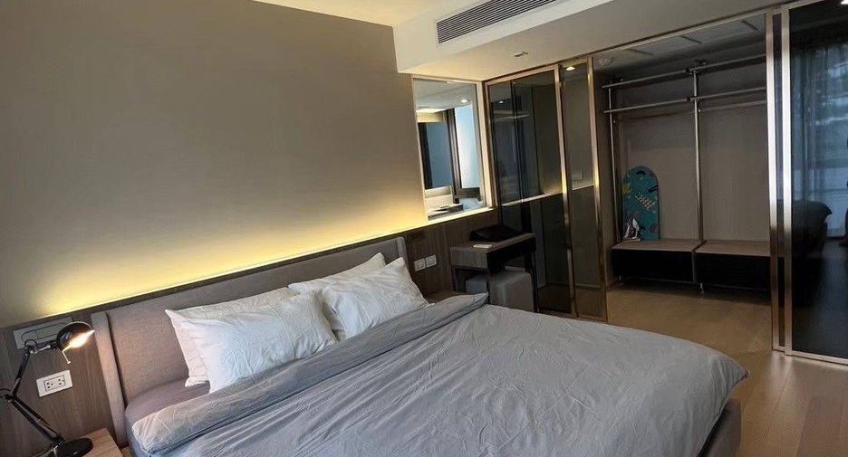 For sale 2 bedrooms condo in Khlong Toei, Bangkok